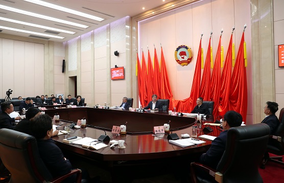 圖為省政協(xié)十二屆四十八次主席會(huì)議現(xiàn)場(chǎng)。記(149626)-20201208080523.jpg