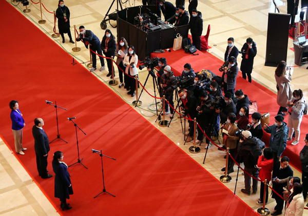 1月25日上午，省政协十二届四次会议举行(195704)-20210125144124.jpg