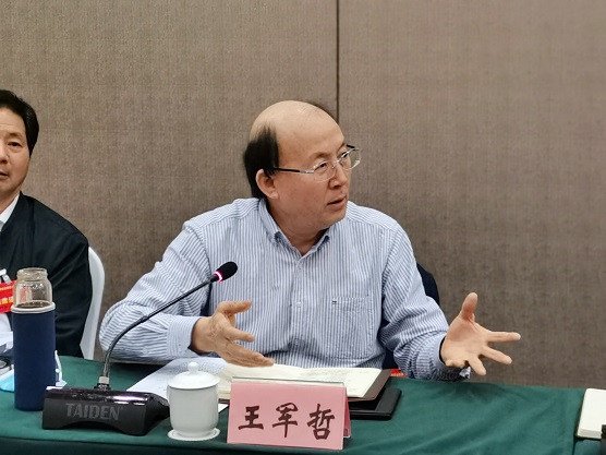 王军哲委员:解决老年人洗澡难蕴藏市场大商机