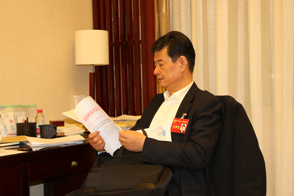省政协常委马鹏程 记者孙高菊摄影(197055)-20210128092233.jpg