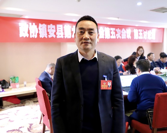 蒋立新委员 记者 王斌 摄(236840)-20210312083113.jpg