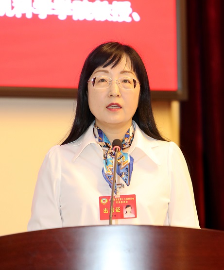 4、雷秀娟 记者 杜静波摄(352850)-20210630091356.JPG