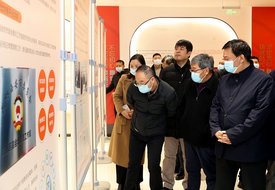 图4：2021年12月2日，全省政协委员(496776)-20220118054129.JPG