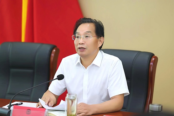 汉阴县政协主席刘定东 通讯员 陈善快 摄(688682)-20220824082214.jpg