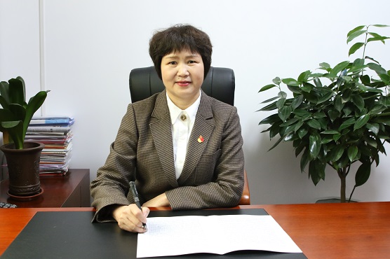 （头条 主席访谈 带话筒栏题） 用担当扛(760703)-20221118084539.jpg