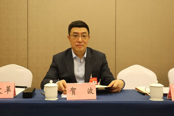 【委员话履职】贺波委员：提案“大户”的履(799722)-20230116092044.jpg