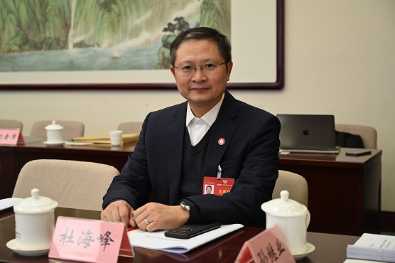 杜海峰委员 唐冰摄(1129810)-20240309094605.jpg