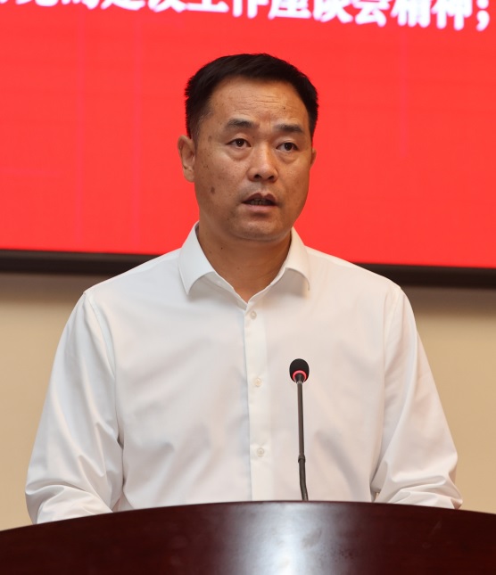 6、梁战昌_记者_杜静波摄(1199754)-20240527093501.JPG