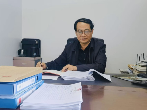 倒头条配图(1352693)-20241114083844.jpg