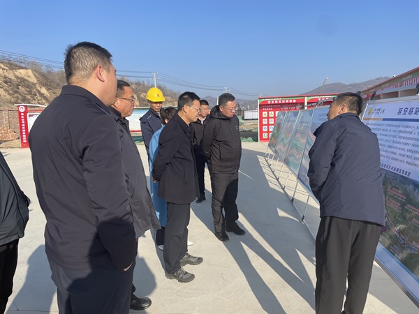 杨光远深入宝塔区调研现代物流产业发展情况(1374934)-20241209090807.jpg