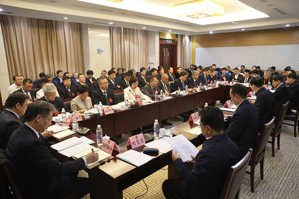 1月17日，省政协十三届三次会议第四专题(1427058)-20250118103615.png