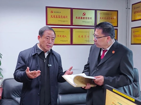倒头条配图(1466566)-20250225085352.jpg