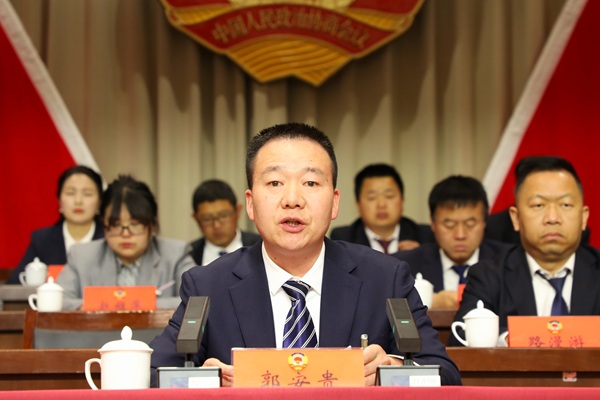丹凤县委书记郭安贵(1516928)-20250407084000.jpg