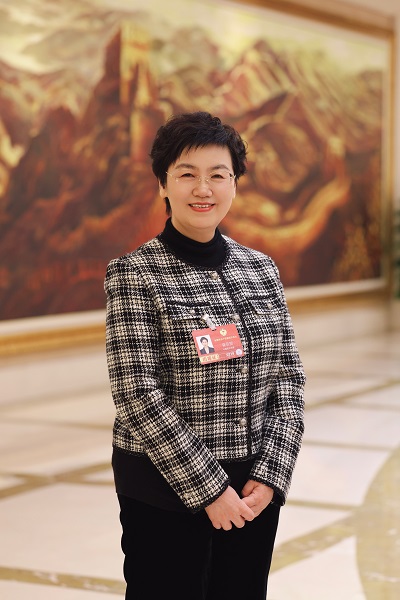 【委员之声】（有文）崔亚丽委员：加快推进(1903505)-20260307075653.jpg
