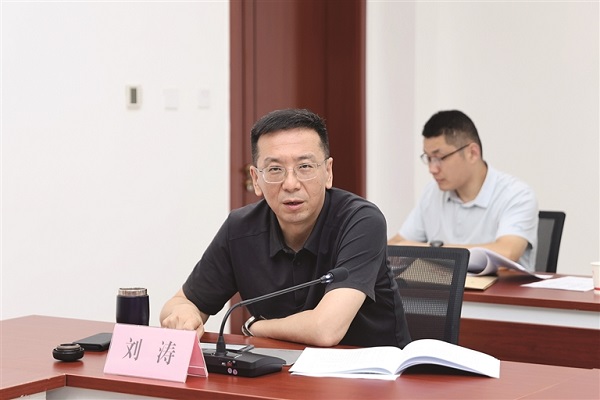 刘涛.jpg
