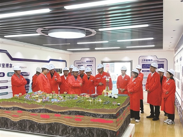 02_2074008_zhangl_1785687056739_s.jpg