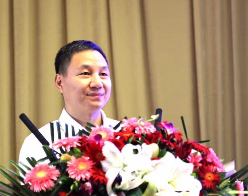 董事长林源_林源性感图片